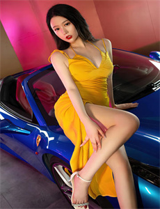 《深夜做爰性大片中文-帮美女刮毛》